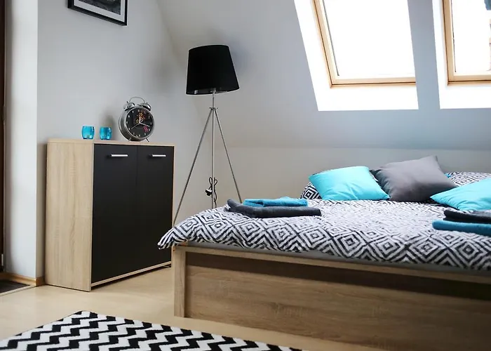 Phoebe 13 Old Town Szczecin